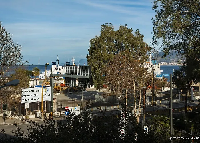 Metropolis B&BBed and Breakfast